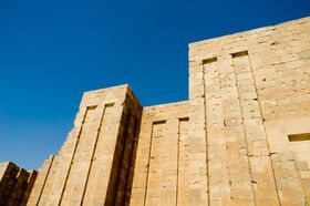 Saqqara.jpg