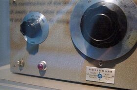 Original Hewlett-Packard audio equipment.jpg